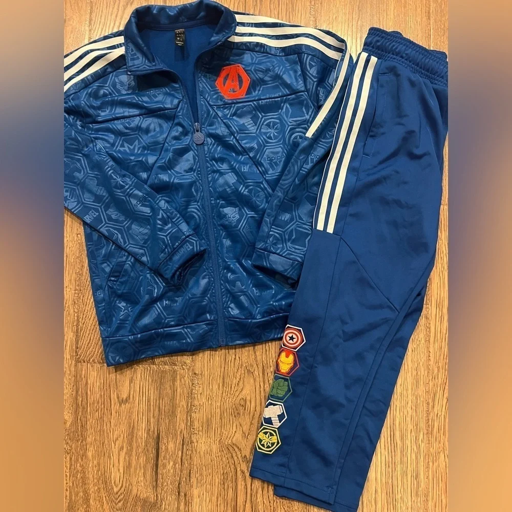 Adidas Blue 2-Piece Training Set small Marvel Avengers EUC